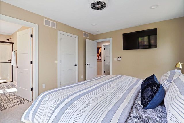 787 Odsila WAY, Fontana, WI 53125