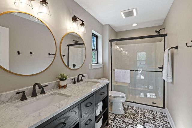 787 Odsila WAY, Fontana, WI 53125