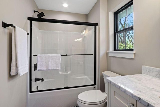 787 Odsila WAY, Fontana, WI 53125