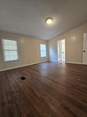 1638 Kendall Road, Rocky Face, GA 30740