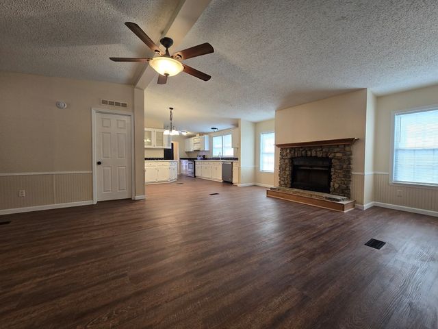 1638 Kendall Road, Rocky Face, GA 30740