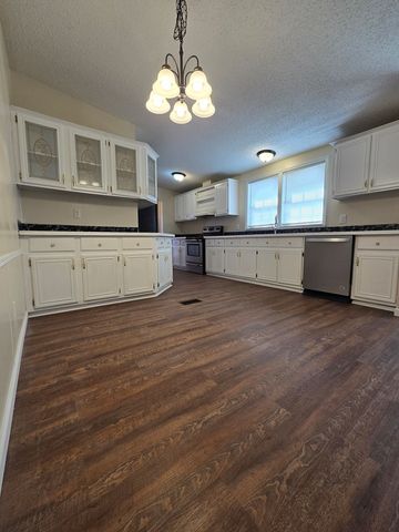 1638 Kendall Road, Rocky Face, GA 30740