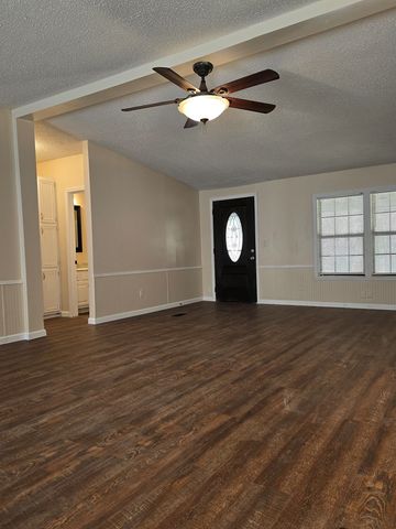 1638 Kendall Road, Rocky Face, GA 30740