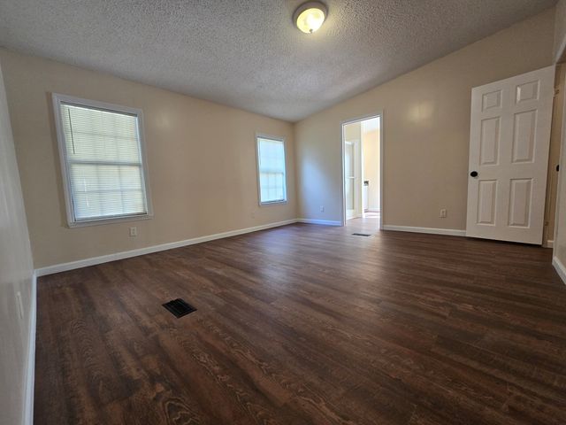 1638 Kendall Road, Rocky Face, GA 30740