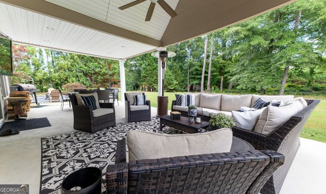 112 Caraway Road, Locust Grove, GA 30248