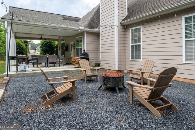 112 Caraway Road, Locust Grove, GA 30248