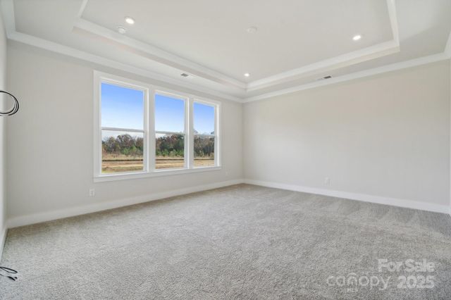 250 E Warfield Drive, Mooresville, NC 28115