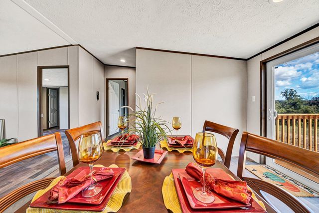 2236 Lipscomb RD, Moneta, VA 24121