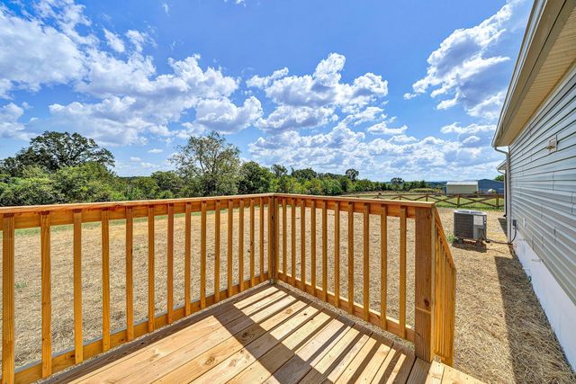 2236 Lipscomb RD, Moneta, VA 24121