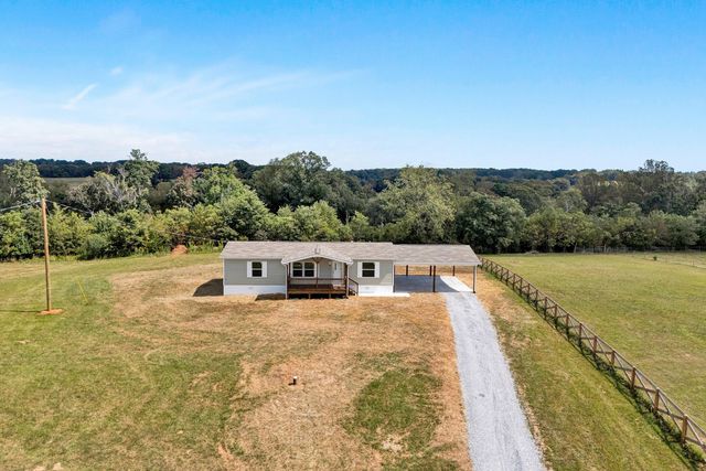 2236 Lipscomb RD, Moneta, VA 24121