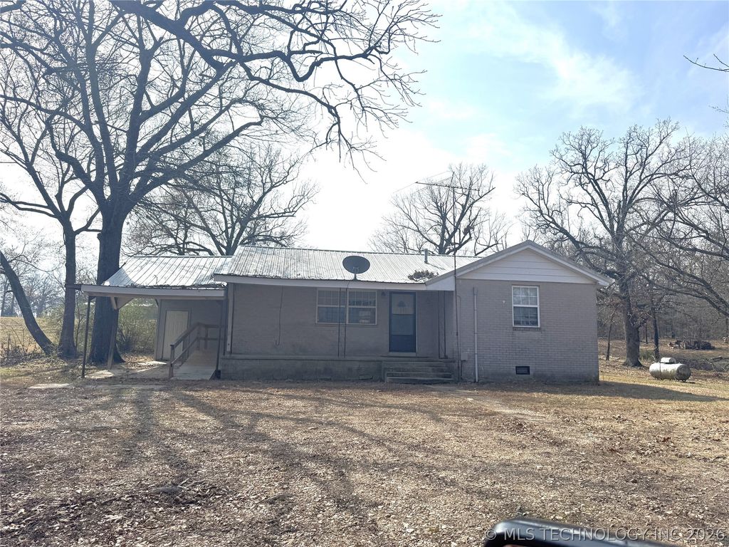 471846 E 840 Road, Stilwell, OK 74960