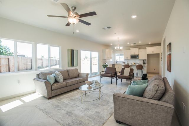 9117 Turnbull Ct, Elk Grove, CA 95758