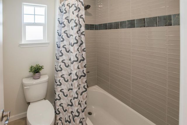 9117 Turnbull Ct, Elk Grove, CA 95758