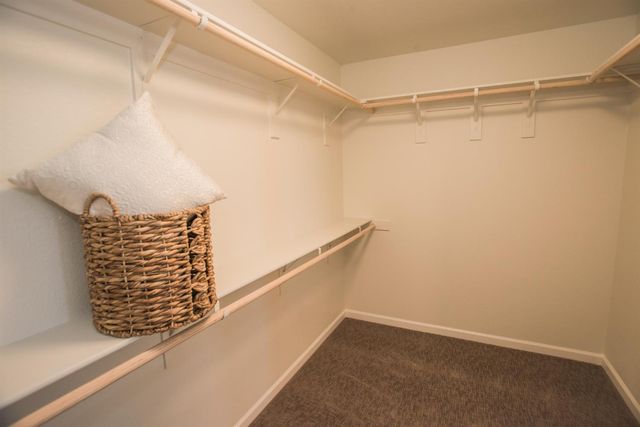 9117 Turnbull Ct, Elk Grove, CA 95758