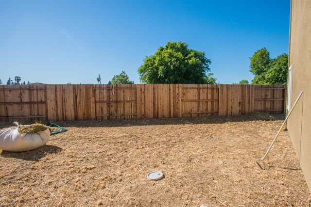 9117 Turnbull Ct, Elk Grove, CA 95758