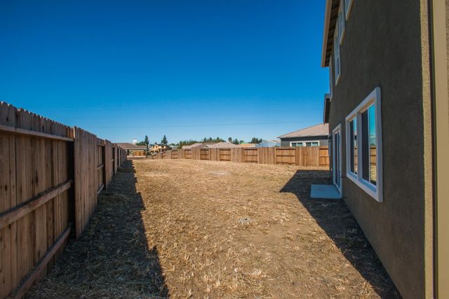 9117 Turnbull Ct, Elk Grove, CA 95758