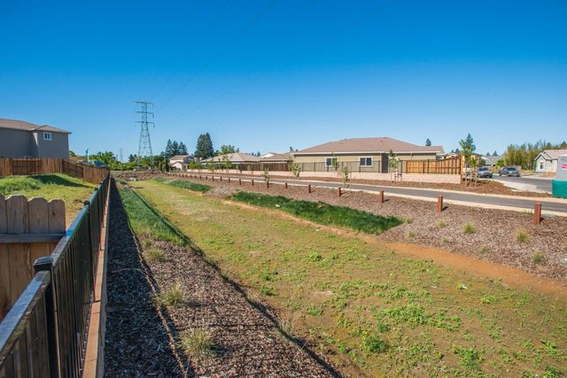 9117 Turnbull Ct, Elk Grove, CA 95758