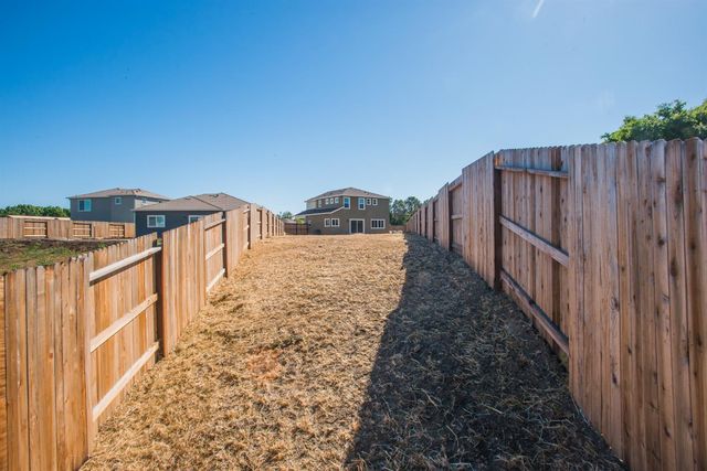 9117 Turnbull Ct, Elk Grove, CA 95758