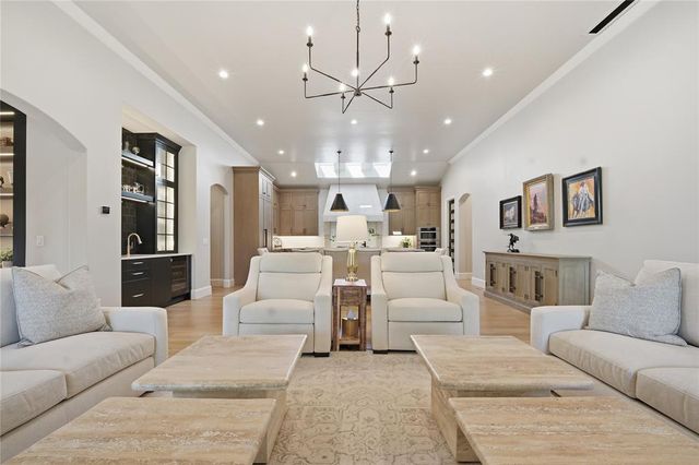 15600 Waterstone Way, Edmond, OK 73013