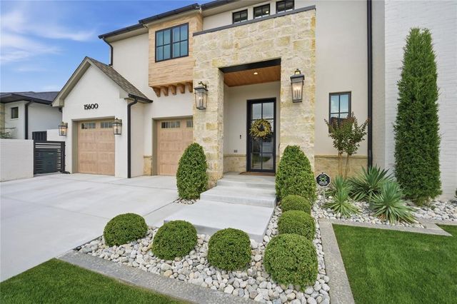15600 Waterstone Way, Edmond, OK 73013
