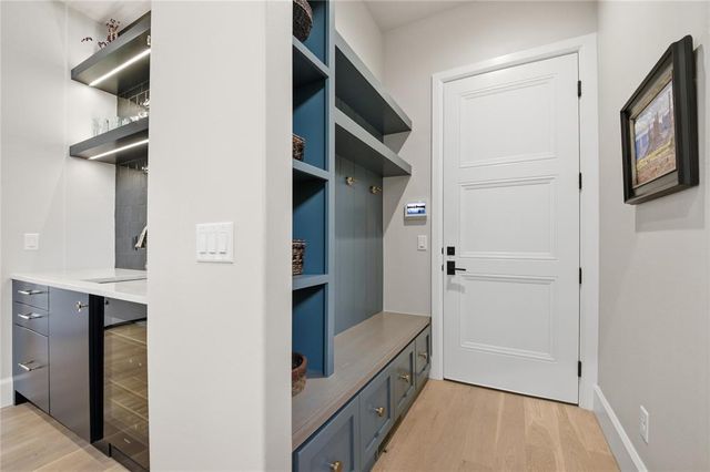 15600 Waterstone Way, Edmond, OK 73013