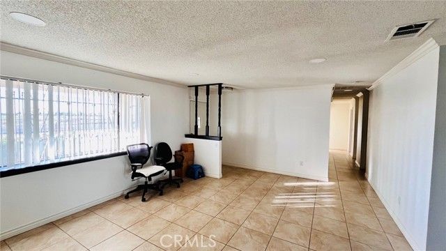 11911 Kiowa Road, Apple Valley, CA 92308