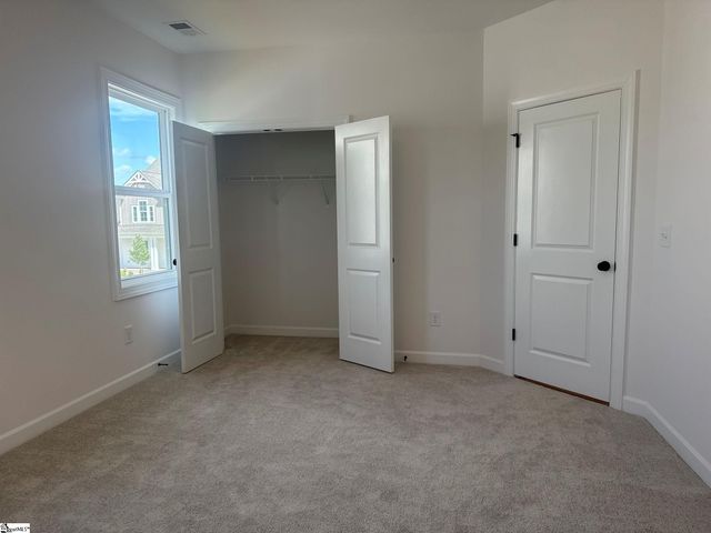 635 Creekway Court, Greer, SC 29651