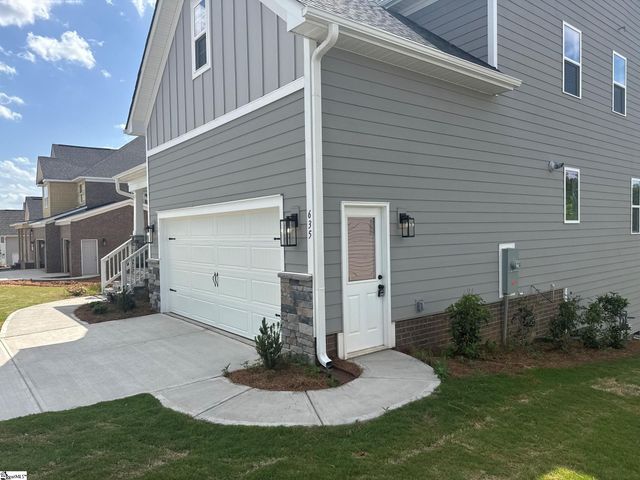 635 Creekway Court, Greer, SC 29651