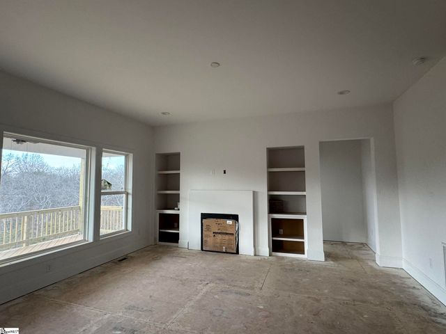 635 Creekway Court, Greer, SC 29651