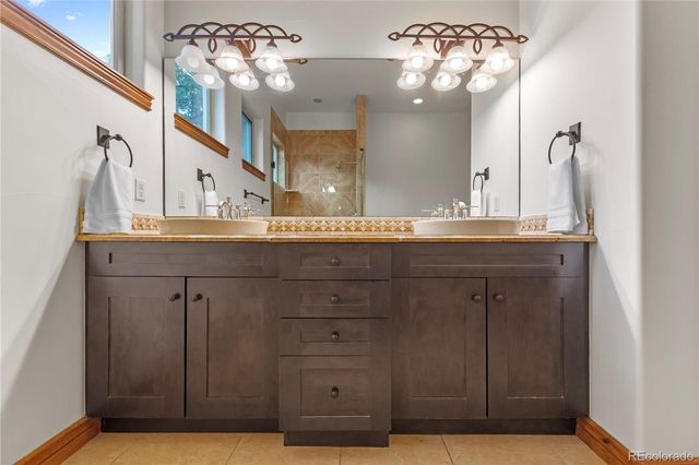 590 Cumberland Road, Larkspur, CO 80118