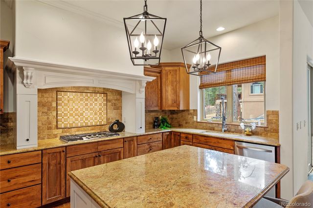 590 Cumberland Road, Larkspur, CO 80118