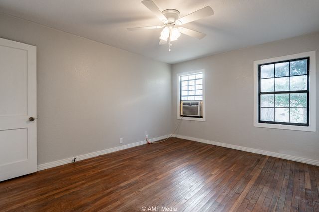 38 Avenue G, Hamlin, TX 79520