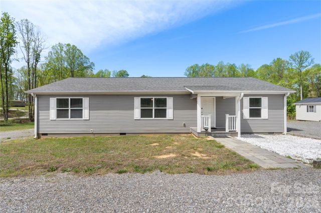 1118 Bethesda Road, Statesville, NC 28677