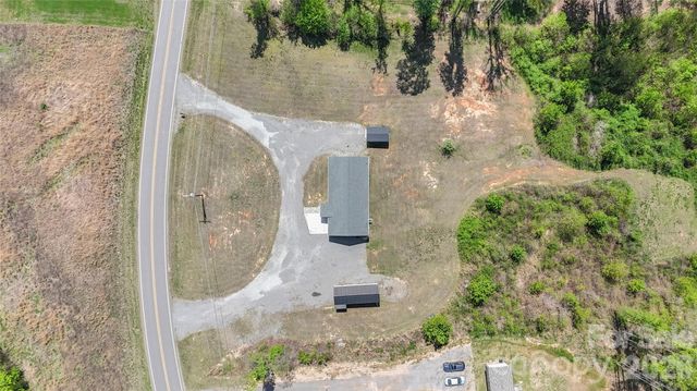 1118 Bethesda Road, Statesville, NC 28677