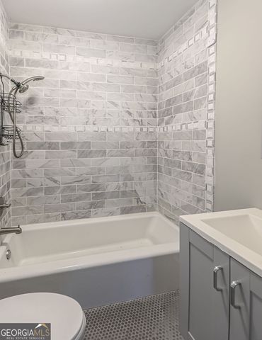 26 W 54th Street, Savannah, GA 31405