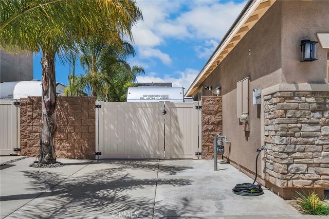 31106 Pepperbush, Winchester, CA 92596