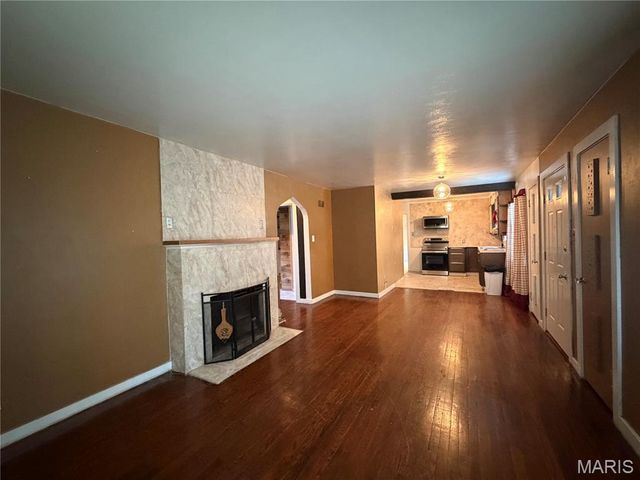 2926 Forest Drive, Alton, IL 62002