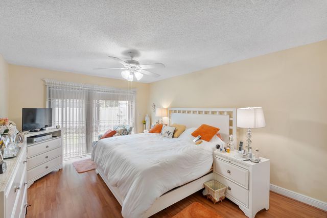 21566 Coronado Avenue, Boca Raton, FL 33433