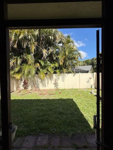 21566 Coronado Avenue, Boca Raton, FL 33433