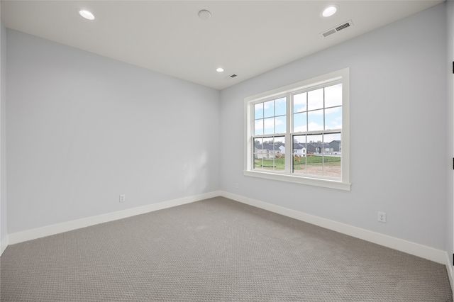 219 Meadows Field Drive NE, Cedar Rapids, IA 52402