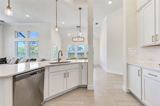 6103 Sandspur Springs Lane, Pearland, TX 77584