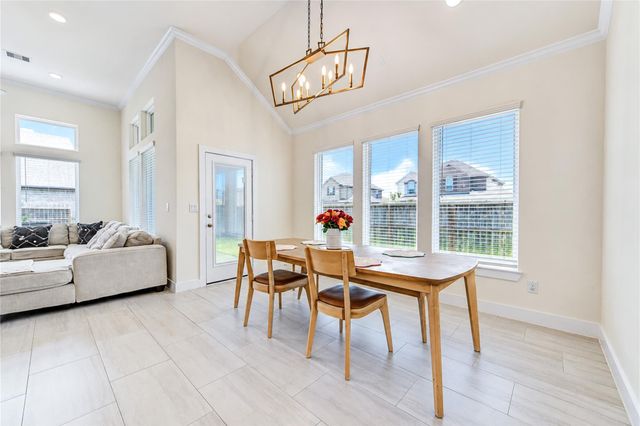 6103 Sandspur Springs Lane, Pearland, TX 77584