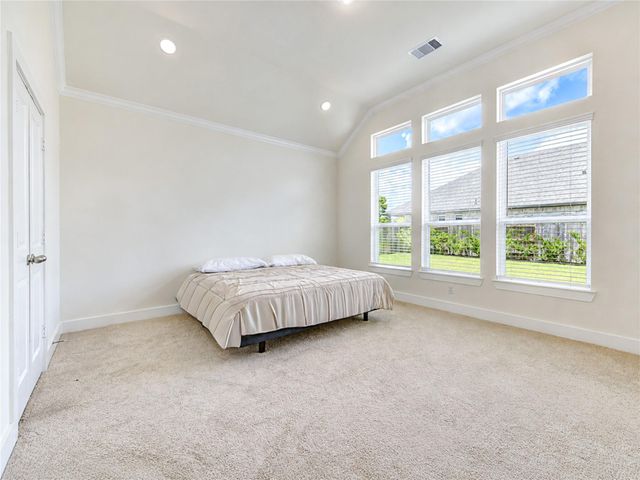 6103 Sandspur Springs Lane, Pearland, TX 77584