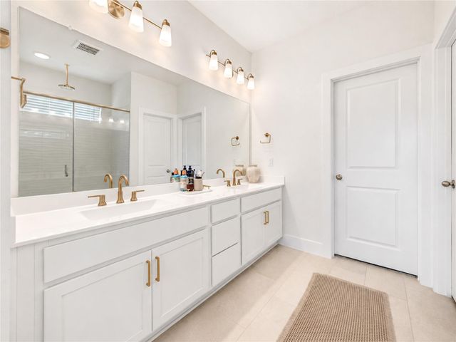6103 Sandspur Springs Lane, Pearland, TX 77584