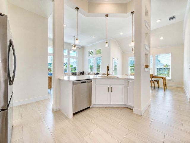 6103 Sandspur Springs Lane, Pearland, TX 77584