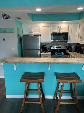 680 71ST AVENUE 9, St Pete Beach, FL 33706