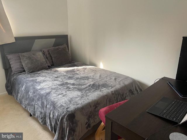 24 ELM DR, Hightstown, NJ 08520