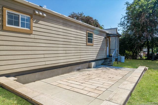 4434 Mountain Pass, Von Ormy, TX 78073