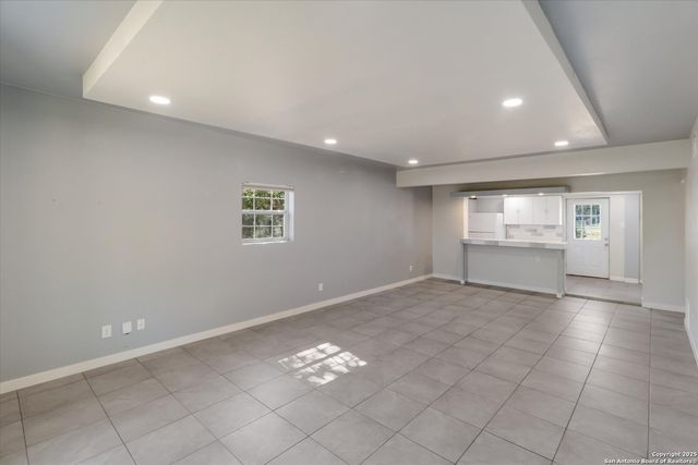 4434 Mountain Pass, Von Ormy, TX 78073