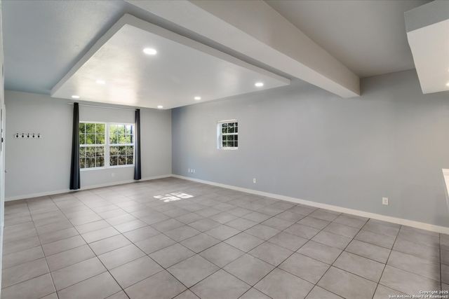 4434 Mountain Pass, Von Ormy, TX 78073